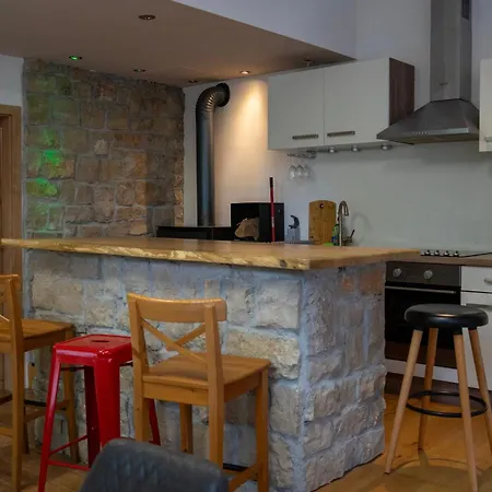 Apartmaji Repic *