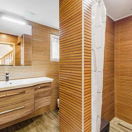 Apartmaji Repic *